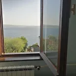 4 Bedrooms Approx 70 M To The Sea Διαμέρισμα *
