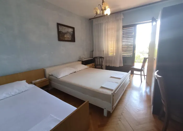 4 Bedrooms Approx 70 M To The Sea Apartamento *