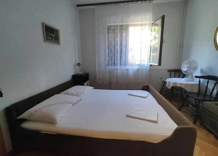 Apartamento 4 Bedrooms Approx 70 M To The Sea
