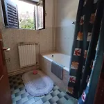 Appartement 4 Bedrooms Approx 70 M To The Sea *
