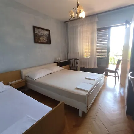 4 Bedrooms Approx 70 M To The Sea Apartmán *