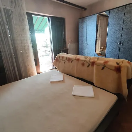 4 Bedrooms Approx 70 M To The Sea دْغاماي