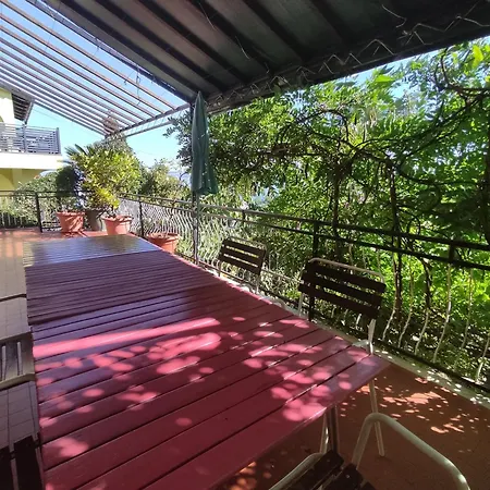 Apartmán 4 Bedrooms Approx 70 M To The Sea *