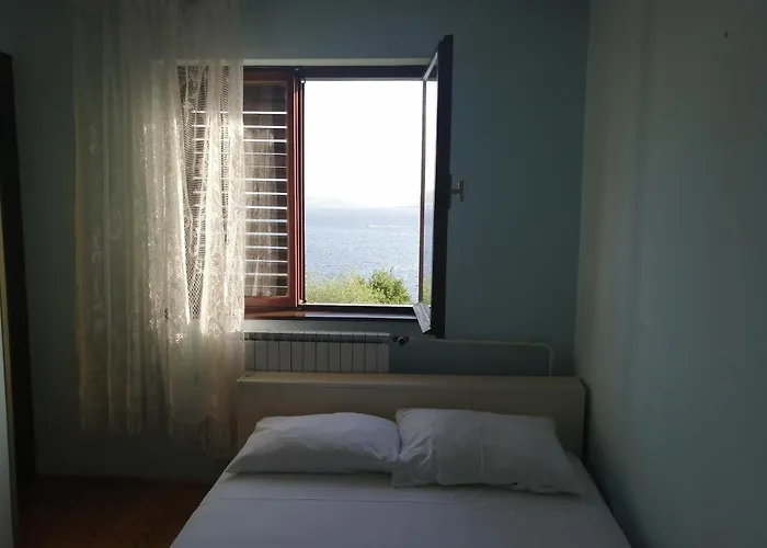 4 Bedrooms Approx 70 M To The Sea Appartamento Dramalj