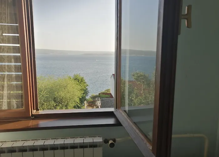 4 Bedrooms Approx 70 M To The Sea Appartamento *