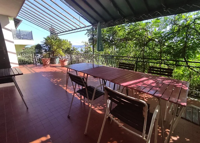 Daire 4 Bedrooms Approx 70 M To The Sea Dramalj